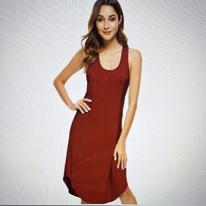 Elegant Sleeveless Wine Nightgown New